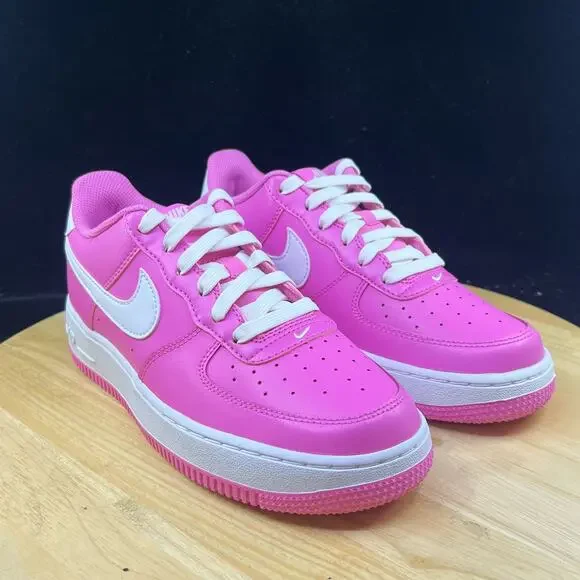 NIKE AIR FORCE 1 PLAYFUL PINK WHITE FV5948-600-SIZE 6Y/ 7.5 Women’s Barbie - Picture 4 of 9